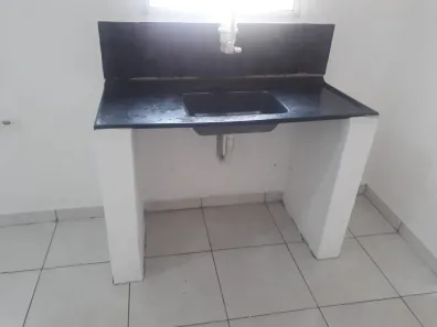 Casa com 1 Quarto para alugar, 40m² no Conjunto Habitacional Castro Alves, São Paulo