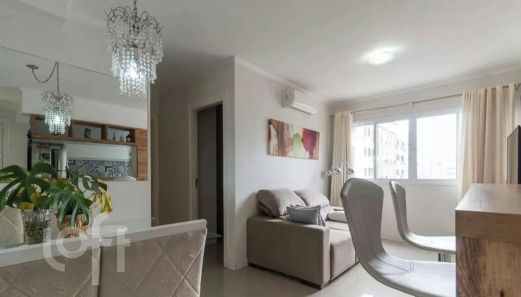 Apartamento com 2 Quartos à venda, 58m² no Passo da Areia, Porto Alegre