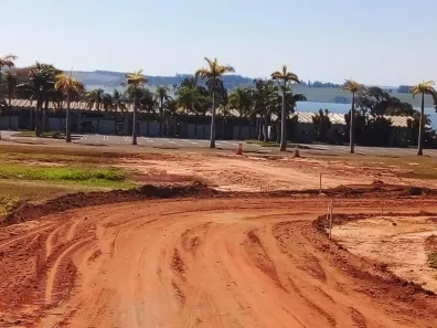 Lote/Terreno à venda, 450m² no Paranapanema, Paranapanema