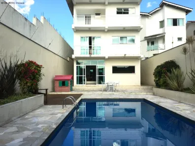 Sobrado com 4 Quartos à venda, 369m² no Vila Oliveira, Mogi das Cruzes