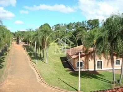 Fazenda/Sítio com 42 Quartos à venda, 10m² no Centro, Capão Bonito
