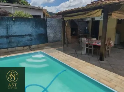 Casa com 3 Quartos à venda, 180m² no Piratininga, Niterói