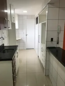 Apartamento com 3 Quartos para alugar, 83m² no Meireles, Fortaleza