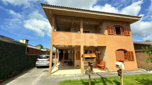 Sobrado com 6 Quartos à venda, 258m² no , MATINHOS