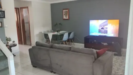 Casa com 3 Quartos à venda, 180m² no Arvoredo 2ª Seção, Contagem