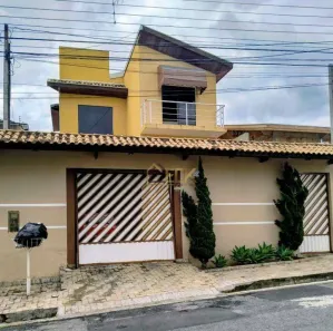 Sobrado com 4 Quartos à venda, 178m² no Jardim Terras de São João, Jacareí