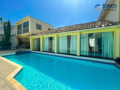 Casa com 4 Quartos à venda, 290m² no Camboinhas, Niterói