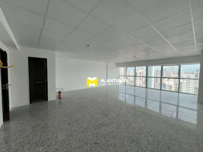 Sala Comercial para alugar, 65m² no Boa Viagem, Recife