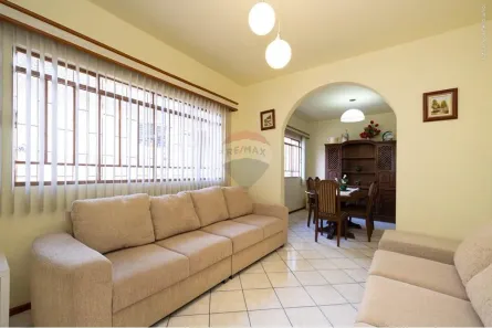 Casa com 2 Quartos à venda, 177m² no Centro, Lages