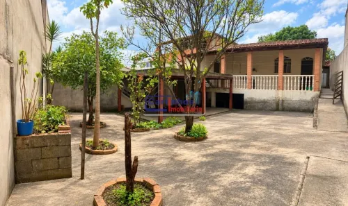 Casa com 3 Quartos à venda, 210m² no Bandeirinhas, Betim