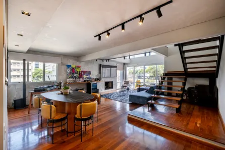 Apartamento com 2 Quartos à venda, 136m² no Jardim das Bandeiras, São Paulo