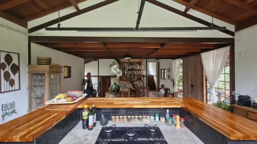 Casa com 4 Quartos à venda, 200m² no , Petrópolis
