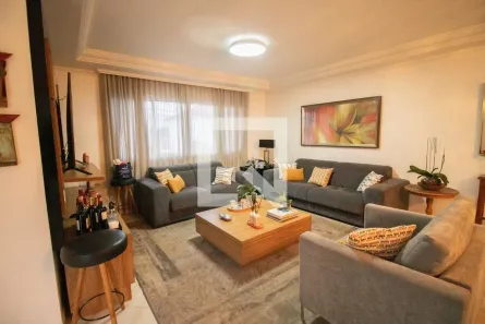 Casa com 3 Quartos à venda, 246m² no Jardim do Colégio (Zona Norte), São Paulo