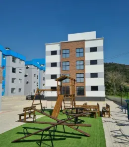 Apartamento com 2 Quartos à venda, 55m² no Espinheiros, Itajaí