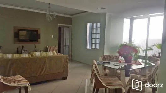 Apartamento com 2 Quartos à venda, 60m² no Independência, Porto Alegre