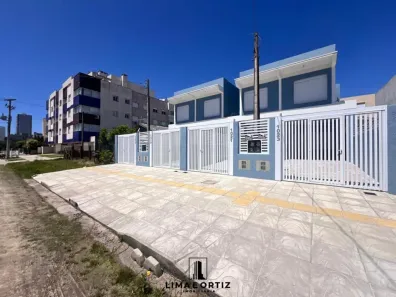 Sobrado com 4 Quartos à venda, 174m² no Tramandaí, Tramandaí