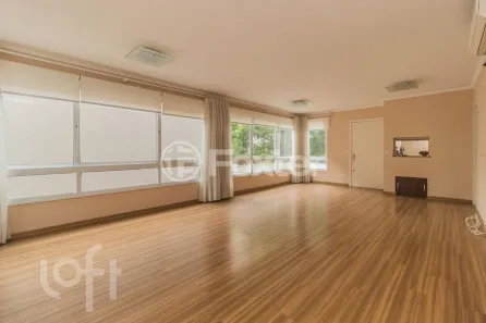 Apartamento com 3 Quartos à venda, 124m² no Moinhos de Vento, Porto Alegre