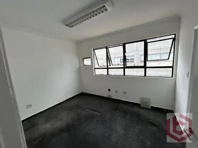 Sala Comercial à venda, 64m² no Vila Mathias, Santos