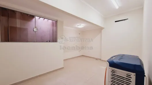 Sala Comercial para alugar, 30m² no Vila Bancário, São José do Rio Preto