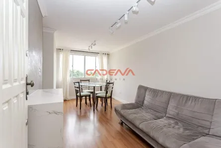 Apartamento com 3 Quartos para alugar, 49m² no Portão, Curitiba