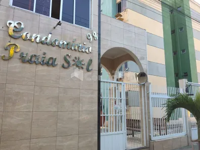 Apartamento com 3 Quartos para alugar, 65m² no Tabapuá, Caucaia
