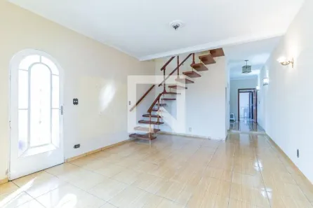 Casa com 3 Quartos à venda, 250m² no Jardim Ubirajara (Zona Sul), São Paulo