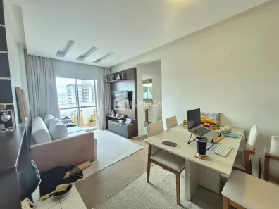 Apartamento com 2 Quartos à venda, 57m² no Barreiros, São José