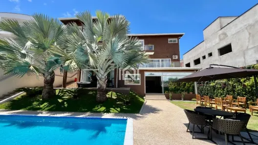 Casa de Condomínio com 5 Quartos para alugar, 510m² no Jardim Indaiá, Embu das Artes