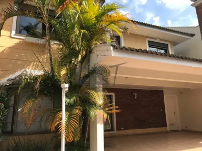 Casa de Condomínio com 4 Quartos à venda, 230m² no Granja Julieta, São Paulo