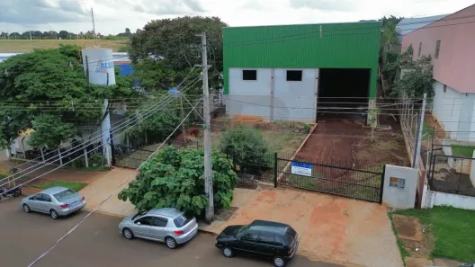 Galpão/Depósito/Armazém com 1 Quarto para venda ou aluguel, 978m² no Jardim Itaipu, Maringá