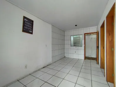 Casa com 2 Quartos para alugar, 50m² no São Jorge, Novo Hamburgo