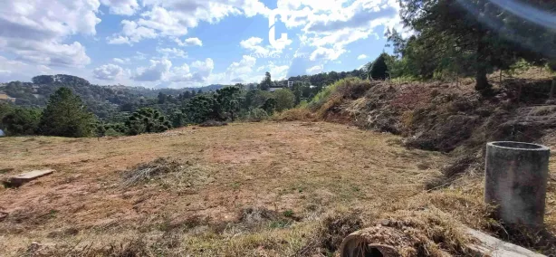 Lote/Terreno à venda, 1400m² no Jardim Embaixatriz, Campos do Jordão
