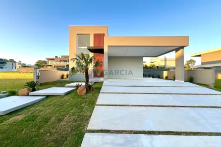 Casa com 3 Quartos à venda, 200m² no , Nova Santa Rita