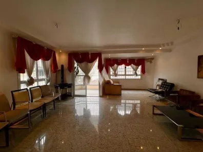 Casa com 4 Quartos à venda, 270m² no Embaré, Santos