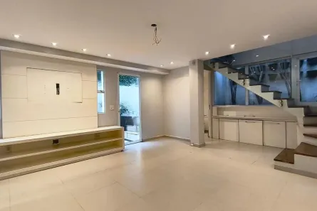 Casa com 4 Quartos à venda, 270m² no Vila Mariana, São Paulo
