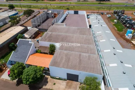Galpão/Depósito/Armazém para alugar, 1300m² no Guarujá, Cascavel