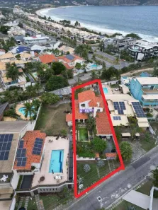 Casa com 4 Quartos à venda, 250m² no Camboinhas, Niterói