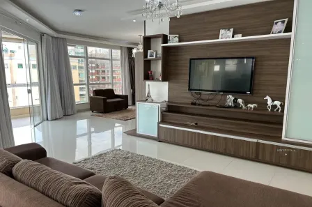 Apartamento com 4 Quartos à venda, 192m² no Meia Praia, Itapema