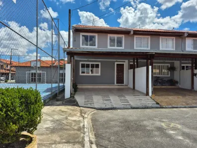 Casa de Condomínio com 3 Quartos à venda, 121m² no Cajuru, Curitiba
