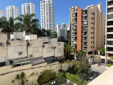 Apartamento com 2 Quartos à venda, 69m² no Real Parque, São Paulo