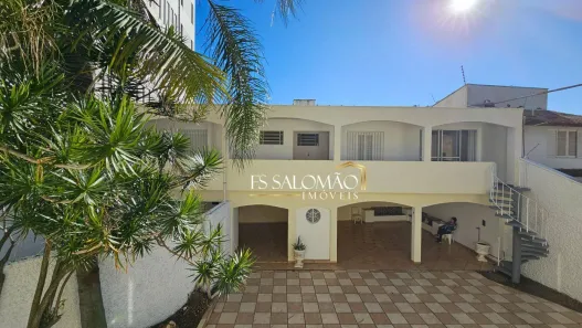 Casa com 4 Quartos para alugar, 387m² no Alto da Lapa, São Paulo