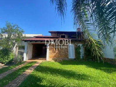 Sobrado com 3 Quartos à venda, 220m² no Centro, Gravataí