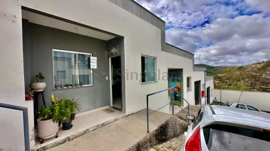 Casa com 2 Quartos à venda, 64m² no Parque Guarani, Juiz de Fora