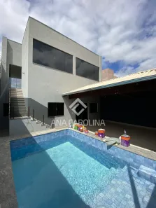 Casa com 3 Quartos à venda, 220m² no Loteamento Bosque das Palmeiras, Montes Claros