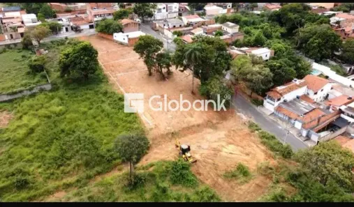 Lote/Terreno à venda, 360m² no São Judas Tadeu, Montes Claros