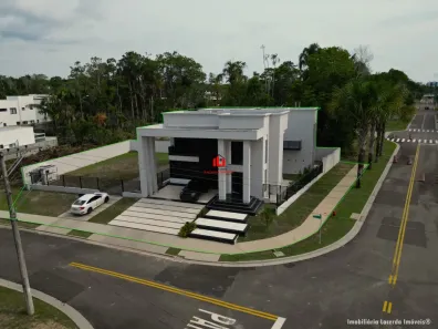 Casa de Condomínio com 3 Quartos para alugar, 418m² no Ponta Negra, Manaus