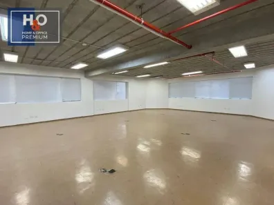 Sala Comercial para alugar, 196m² no Vila Olímpia, São Paulo