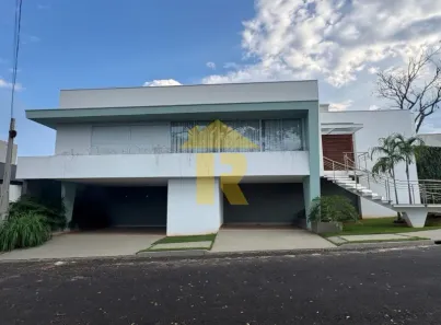 Casa de Condomínio com 3 Quartos à venda, 220m² no , Tanabi