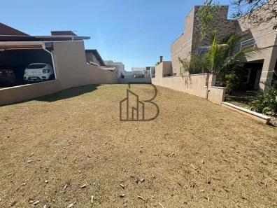 Lote/Terreno à venda, 300m² no Parque Brasil 500, Paulínia