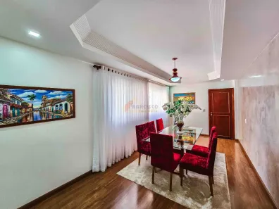Apartamento com 3 Quartos à venda, 139m² no Centro, Divinópolis